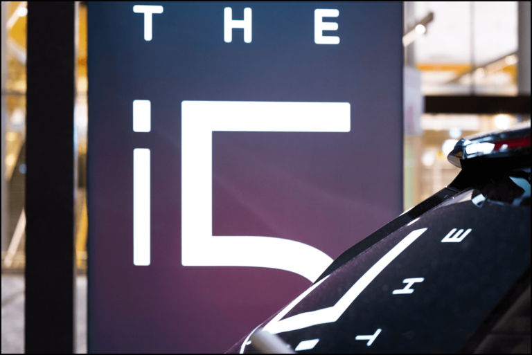 standout_bmw_actual photos 7